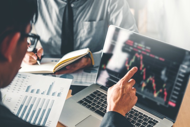 Strategic Planning of Hedge Funds IT strategies