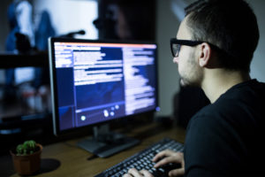 consultant of a managed IT services assesses the clients network infrastructure