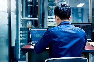 it technician performing managed it services duties for a manhattan new york business